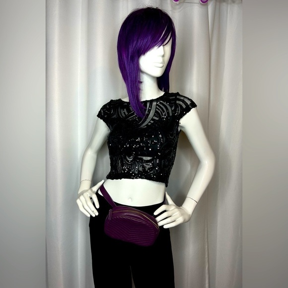 Glitter Appliqué top - Picture 1 of 9